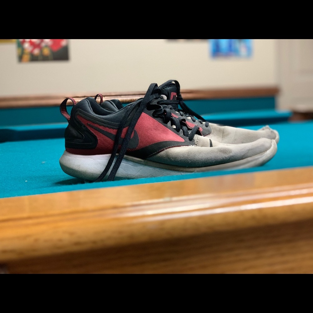 Men’s Nike running shoes
